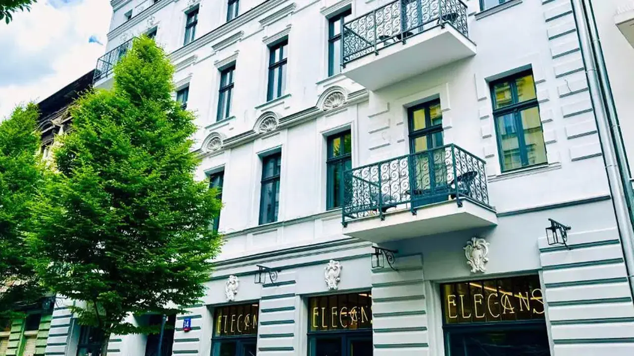 Wschodnia Elegans Aparthotel