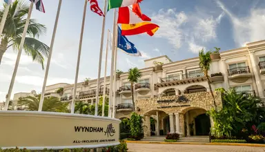 Wyndham Alltra Playa Del Carmen