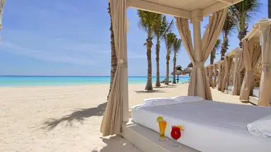 Wyndham Grand Cancún Resort & Villas (ex. Omni Cancun)