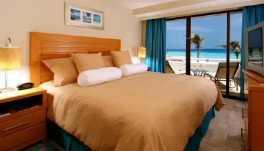 Wyndham Grand Cancún Resort & Villas (ex. Omni Cancun)