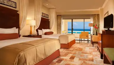 Wyndham Grand Cancún Resort & Villas (ex. Omni Cancun)