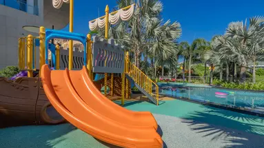 Wyndham Grand KN Paradise