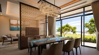 Wyndham Grand KN Paradise