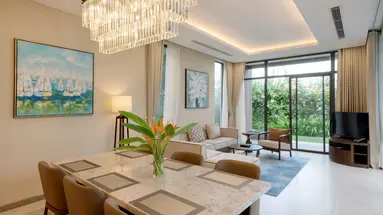 Wyndham Grand KN Paradise