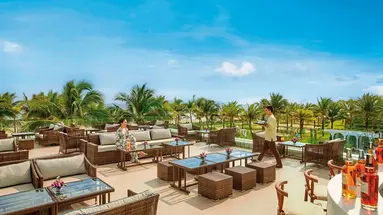 Wyndham Hoi An Royal Beachfront Resort