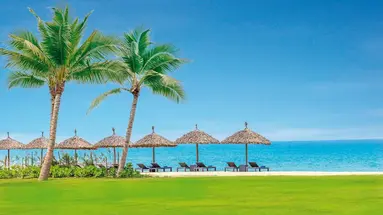 Wyndham Hoi An Royal Beachfront Resort