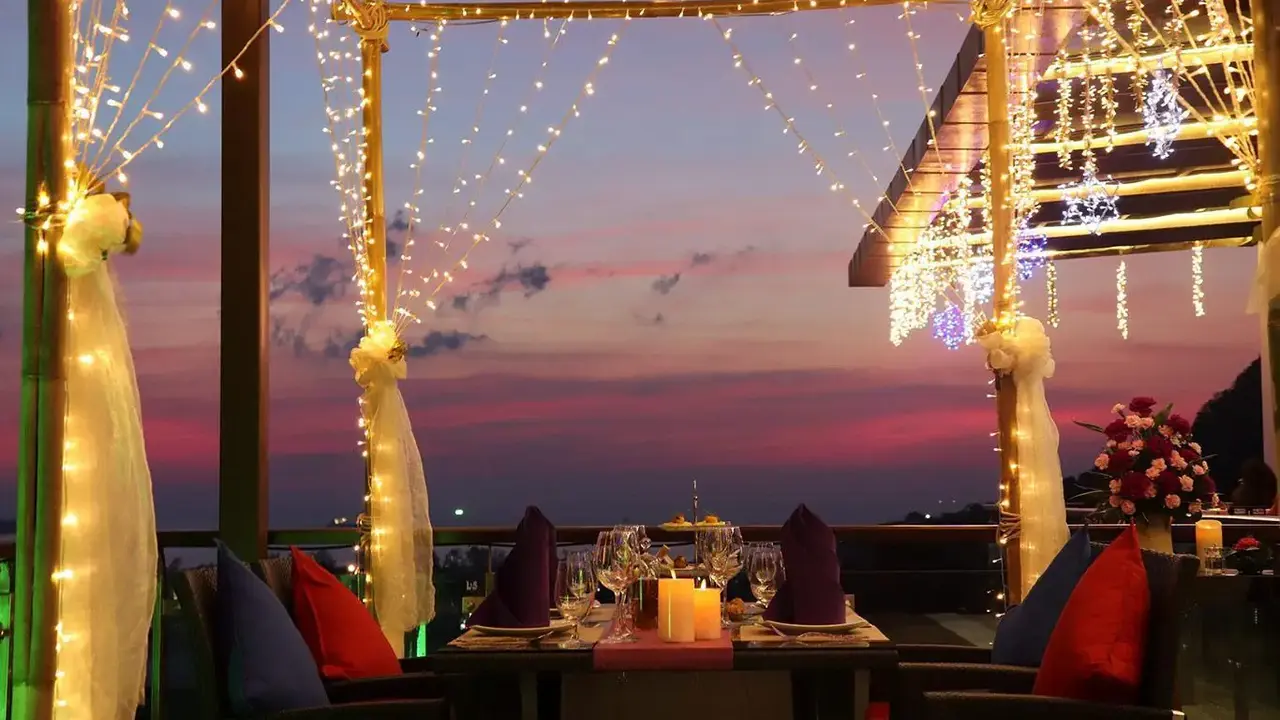 Wyndham Sea Pearl Resort Phuket
