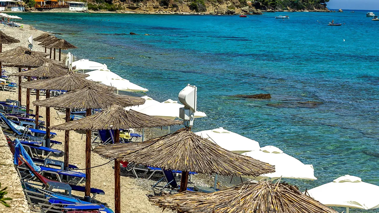 Xenios Dolphin Beach 