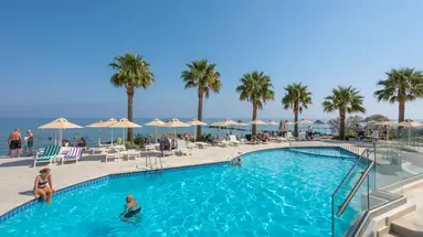 Xenos Kamara Beach