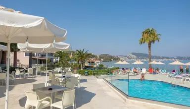 Xenos Kamara Beach