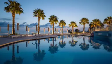 Xenos Kamara Beach