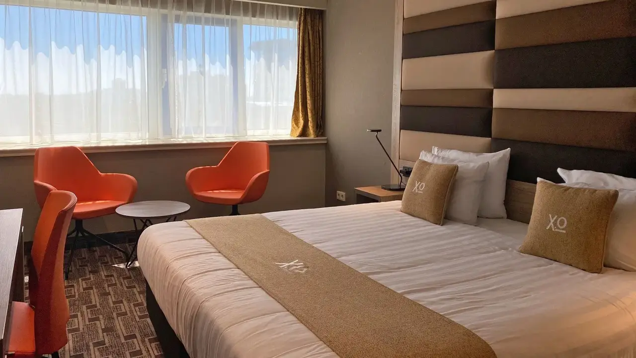 XO Hotels Blue Tower