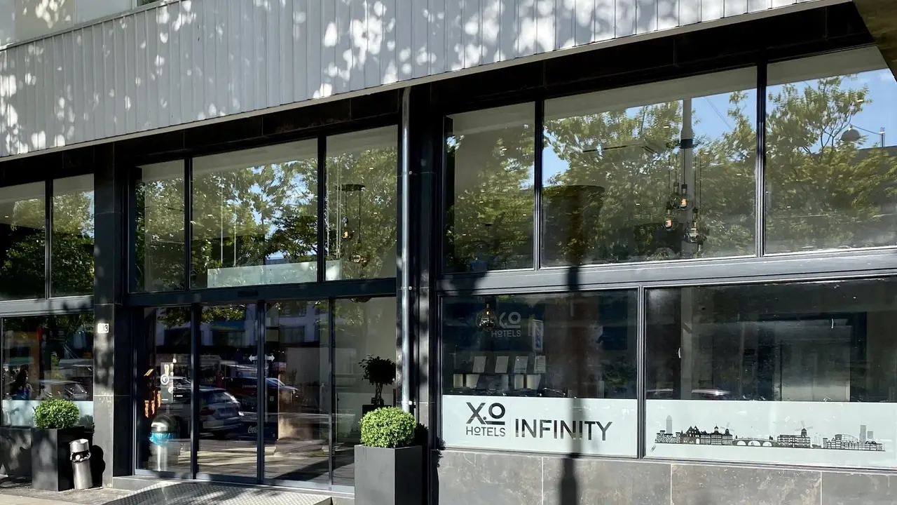 XO Infinity
