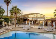 Xperia Saray Beach