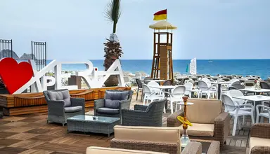 Xperia Saray Beach