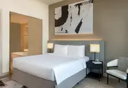 Yas Plaza Marina