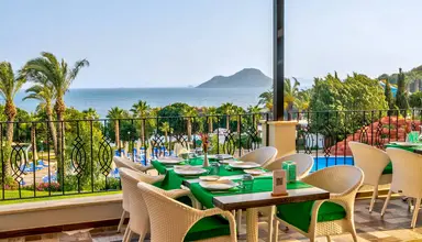 Yasmin Bodrum Resort
