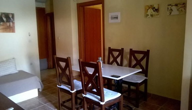 Ydna Apartments