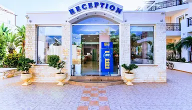 Yiannis Manos Apartments