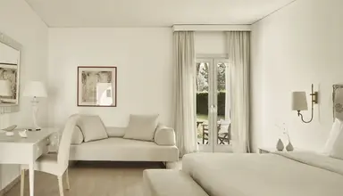 Yria Island Boutique Hotel & Spa