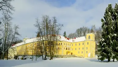 Zamek Na Skale