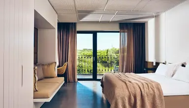 Zante Maris Suites