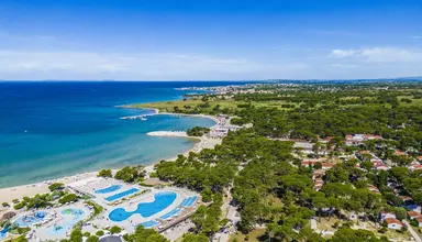 Zaton Holiday Resort 3*