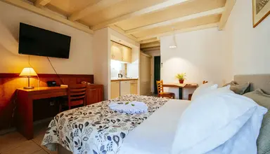 Zaton Holiday Resort 3*