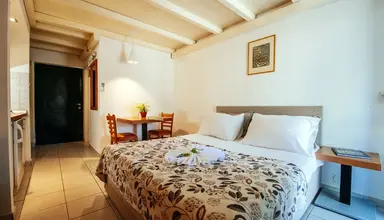 Zaton Holiday Resort 3*