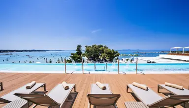Zaton Holiday Resort 4*