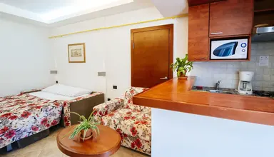 Zaton Holiday Resort 4*