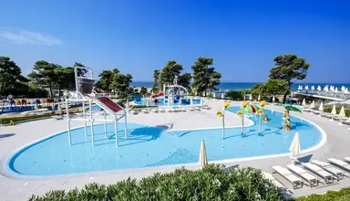 Zaton Holiday Resort Apartments