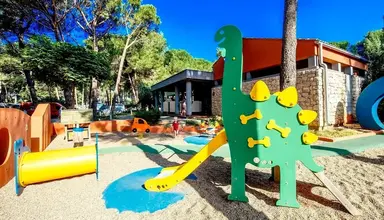 Zaton Holiday Resort Apartments