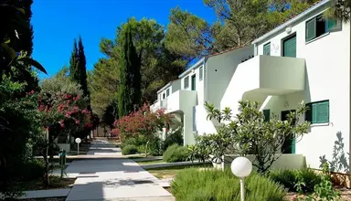 Zaton Holiday Resort Apartments