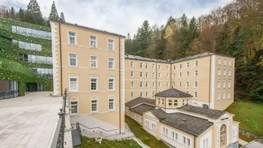 Zdraviliski Dvor