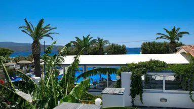 Zefiros Beach
