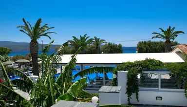 Zefiros Beach