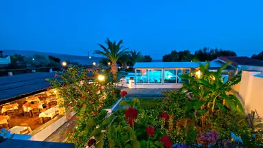 Zefiros Beach