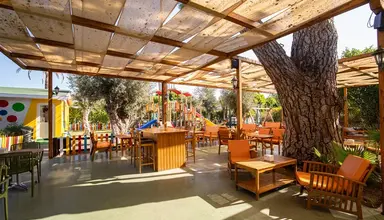 Zena Resort