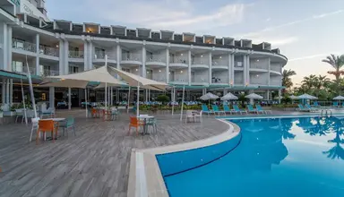 Zena Resort