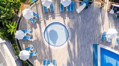 Zena Resort