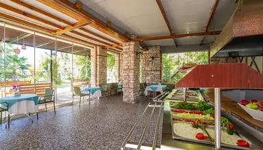 Zena Resort