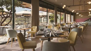 Zeus Dolce Athens