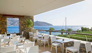 Zeus Eleva Mirabello Bay