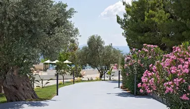 Zeus Eretria Resort