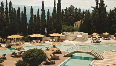 Zeus Eretria Resort