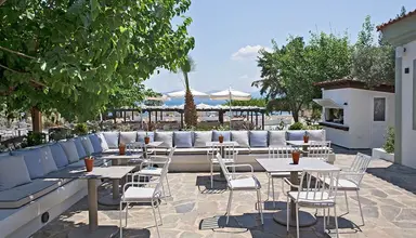 Zeus Eretria Resort