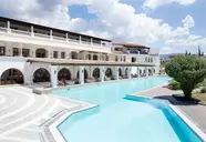 Zeus Eretria Resort