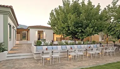 Zeus Eretria Resort