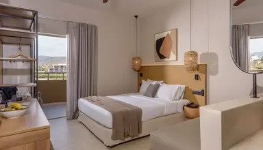 Zeus Neptuno Beach